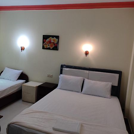 Galaxy Rs Hotel Phnom Penh Exterior foto