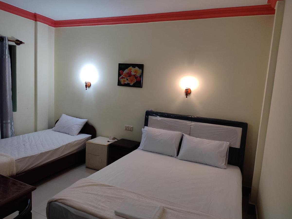 Galaxy Rs Hotel Phnom Penh Exterior foto